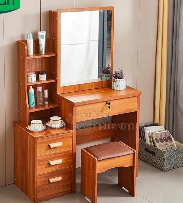 Dressing Table: Functional Makeup Dressing Table
