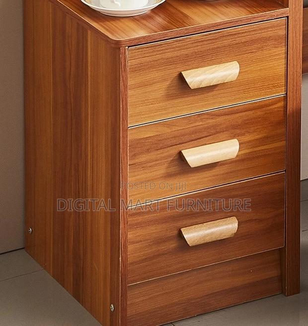 Dressing Table: Functional Makeup Dressing Table - thumbnail 5