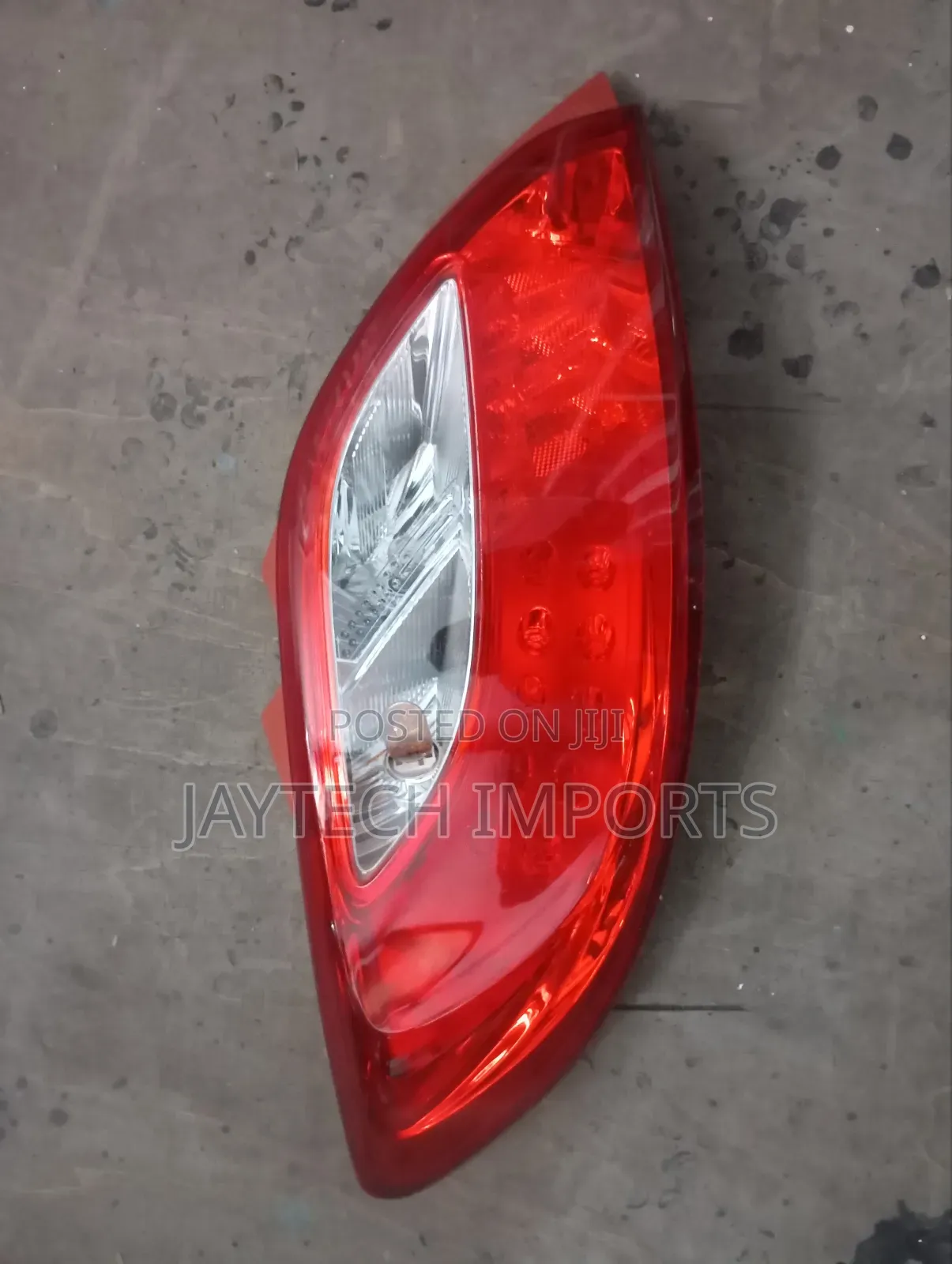 Demio 2013 Taillight