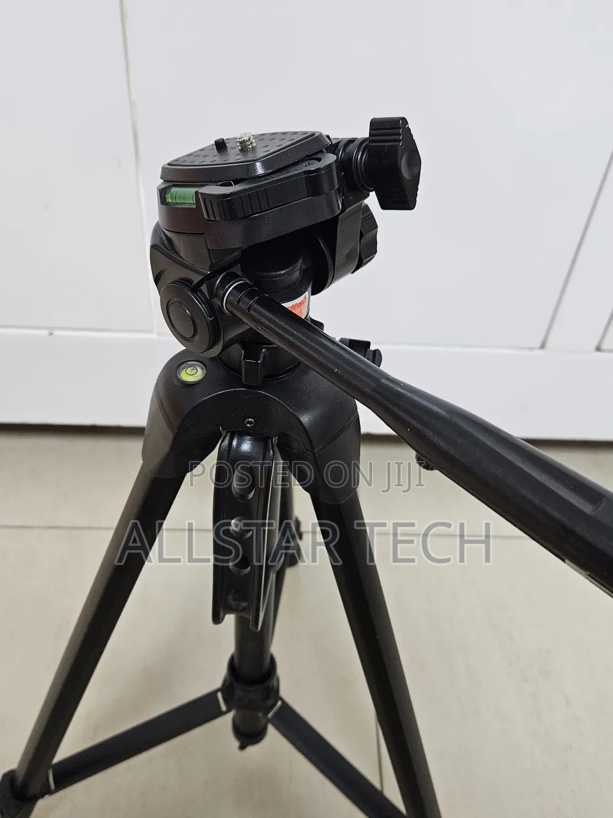 Light Weight Tripod