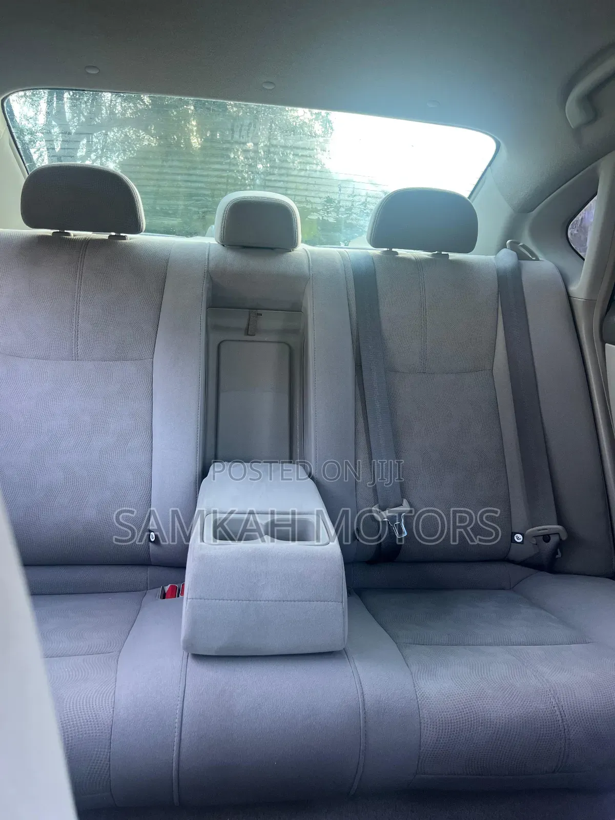 Nissan Bluebird 2013 White
