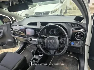 Toyota Vitz 2019 White