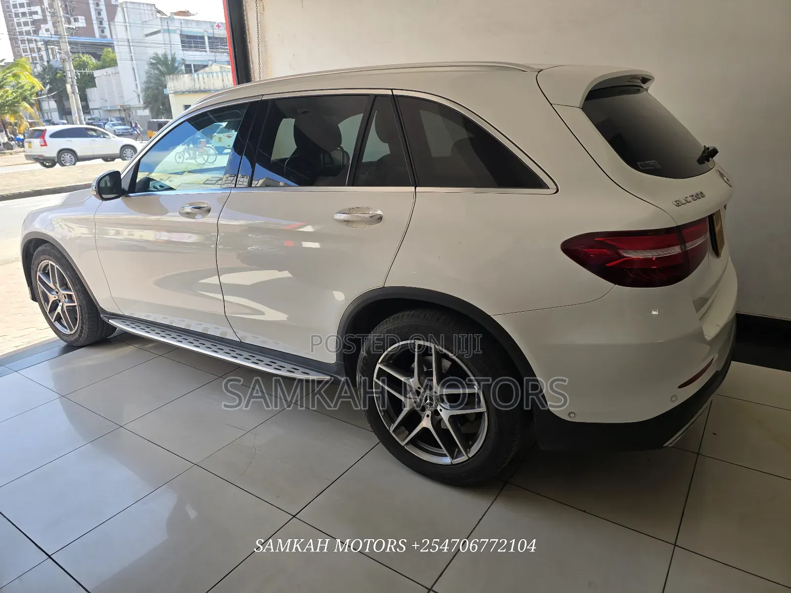 Mercedes-Benz GLC-Class 2019 White