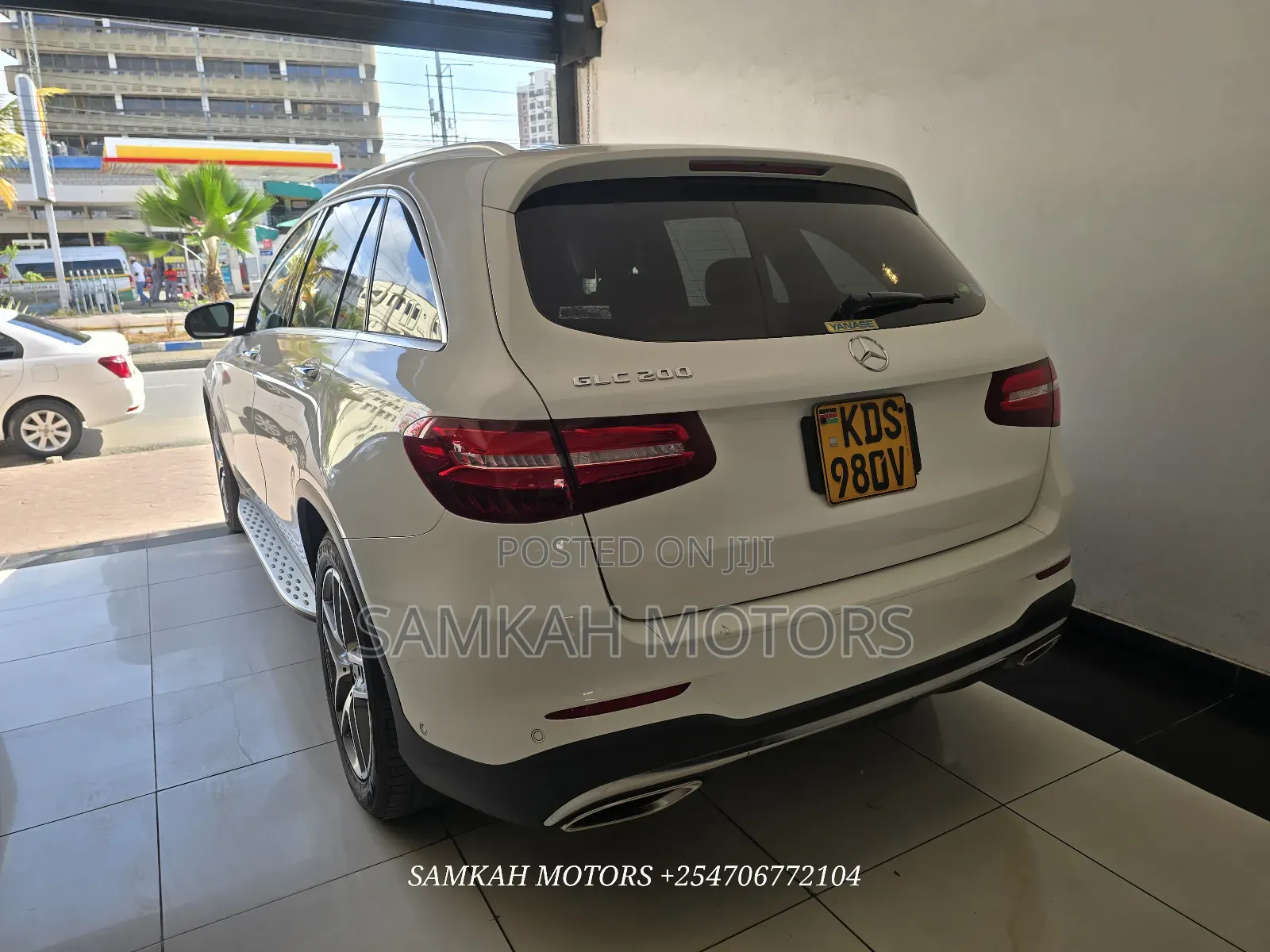 Mercedes-Benz GLC-Class 2019 White
