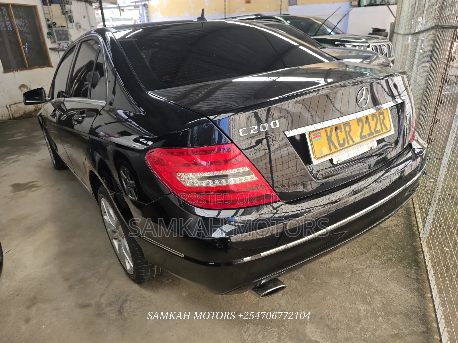 Mercedes-Benz C200 2012 Black