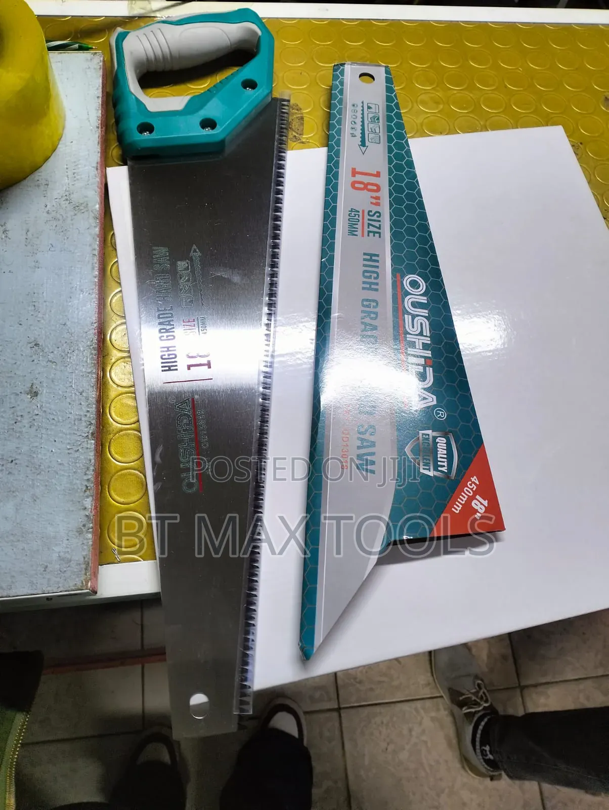 Oushida Hand Saw