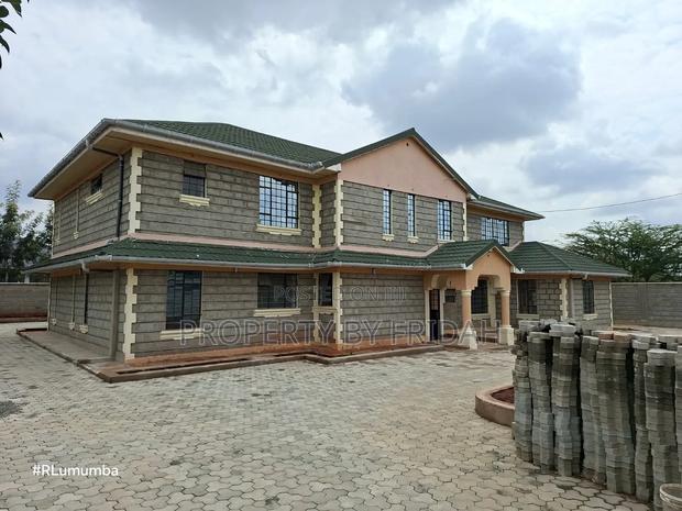 3bdrm Mansion in Kitengela for rent - main view
