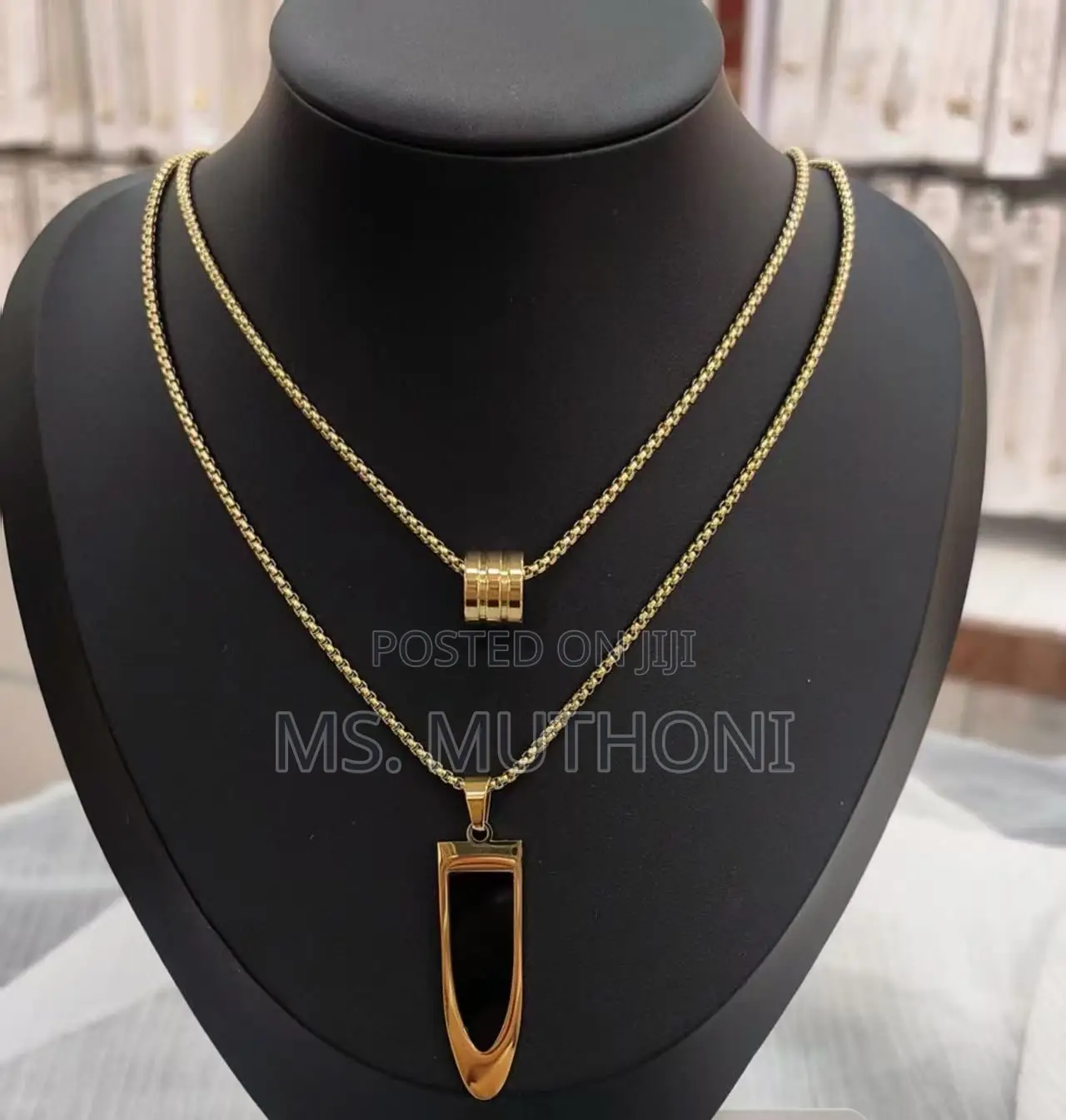 Beautiful 2 in 1 Ladies Necklaces in a Gift Box