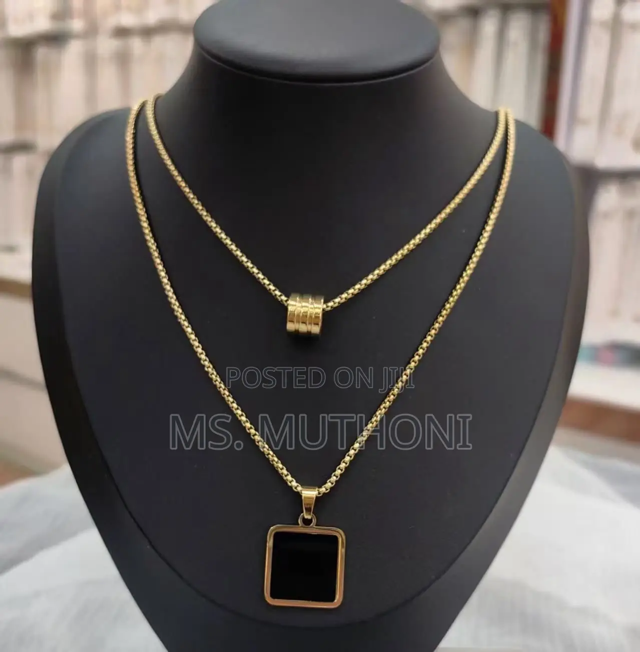 Beautiful 2 in 1 Ladies Necklaces in a Gift Box