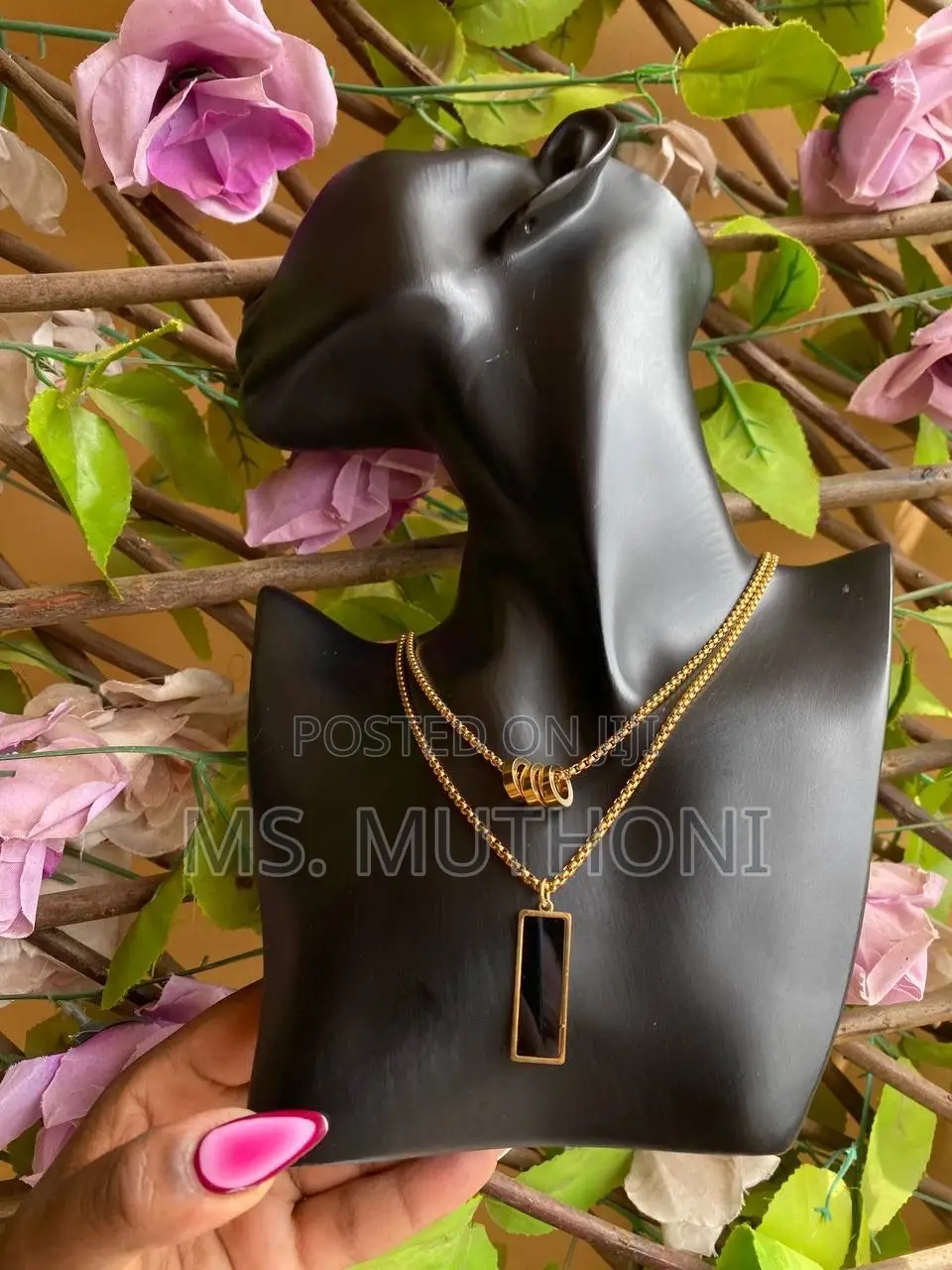 Beautiful 2 in 1 Ladies Necklaces in a Gift Box