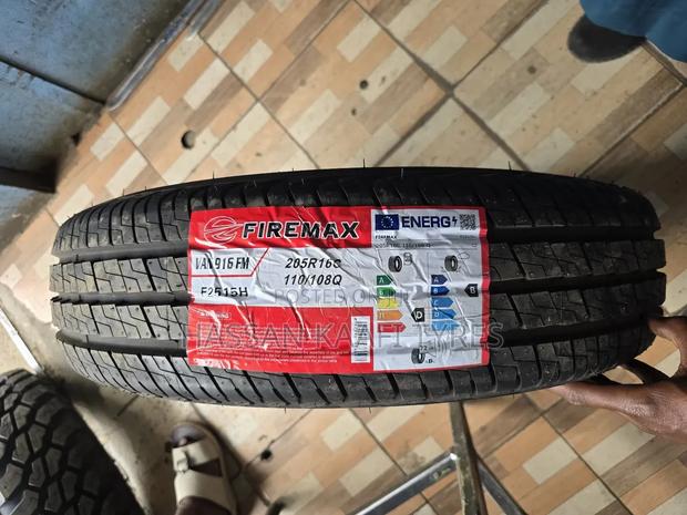 205r16c Firemax Tyre - main view