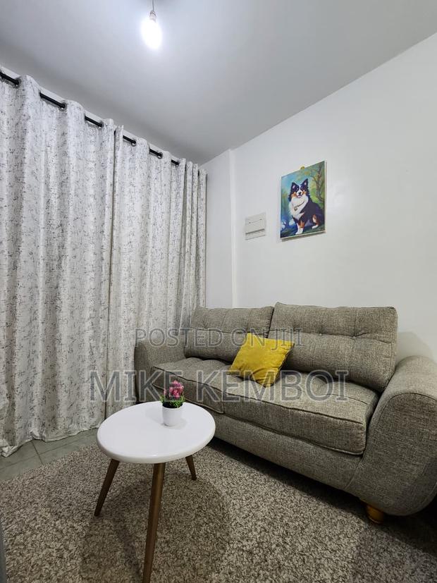 Air BNB - Bed Sitter (Studio) - thumbnail 4