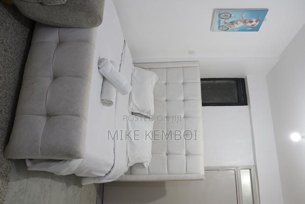 Air BNB - Bed Sitter (Studio) - thumbnail 5