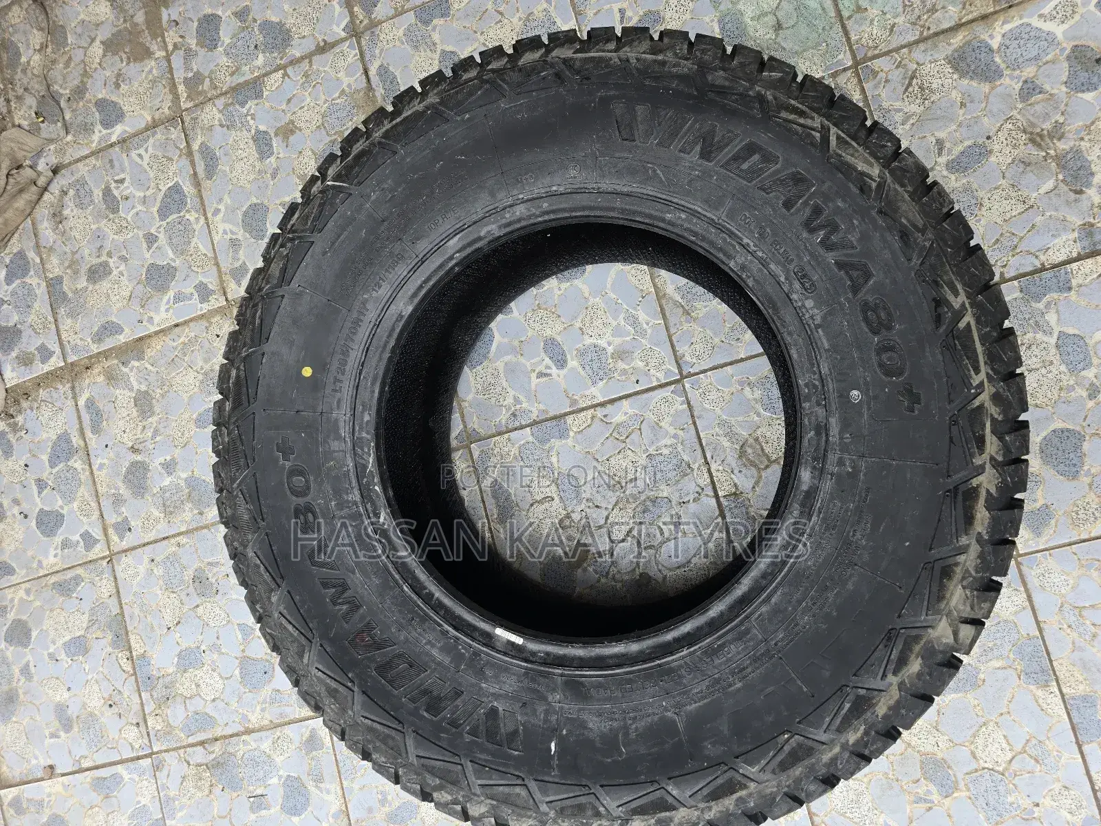 285/70r17 Winda Boto Tyre a/T Tyre