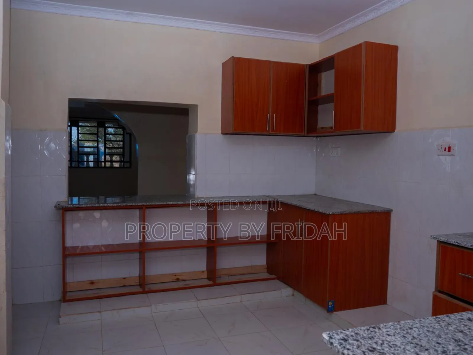 3bdrm Bungalow in Kitengela for sale