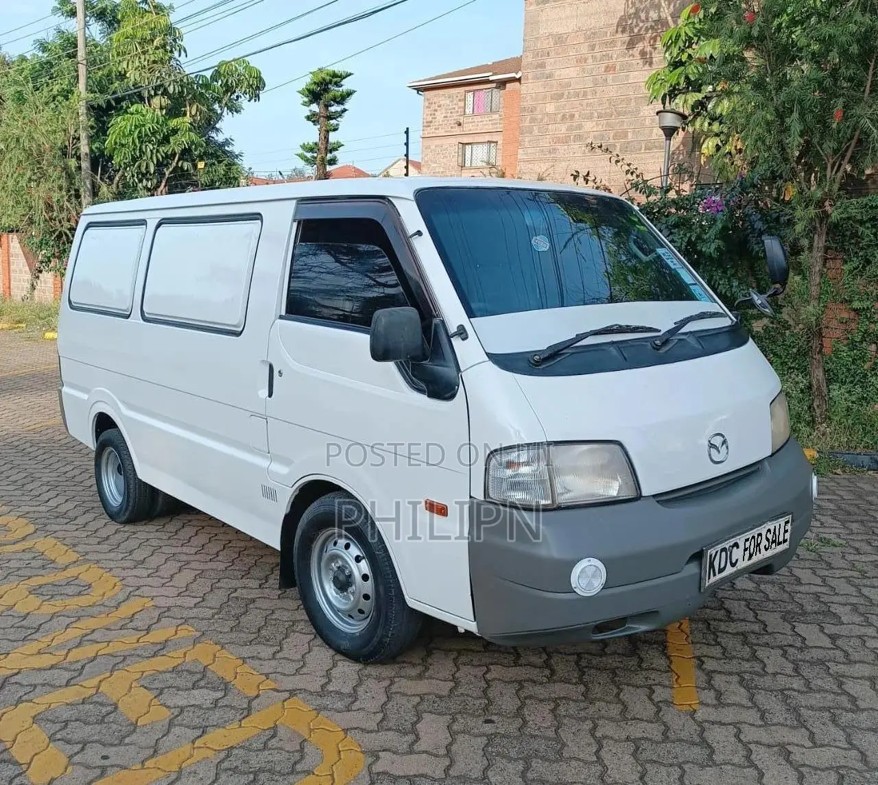 Mazda Bongo 2014 White