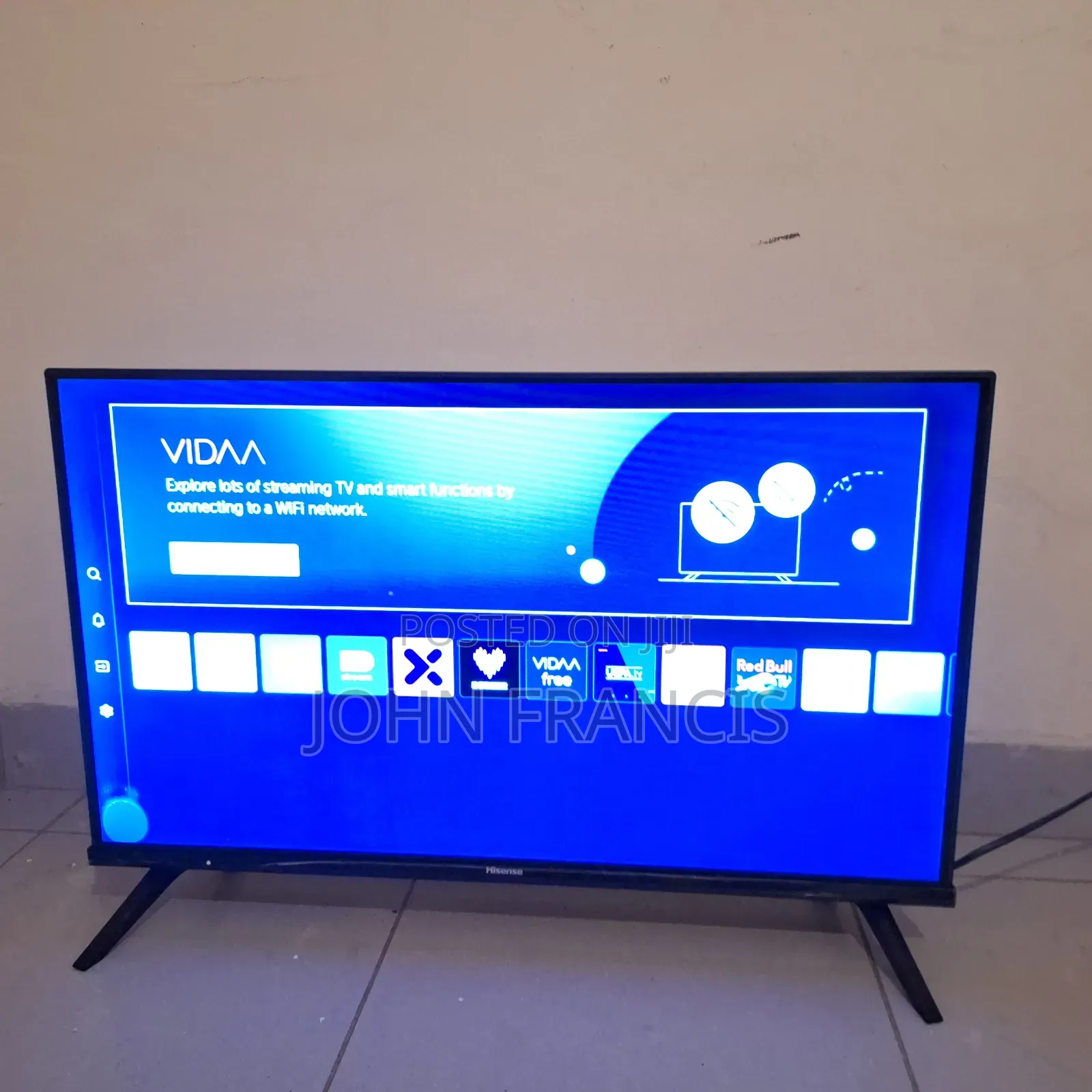 Hisense Tv 32 "