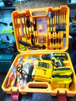 Dewalt Cordless Drill Set