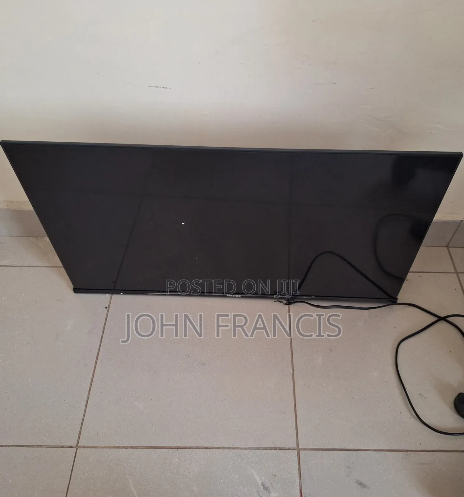 Hisense Tv 32 "
