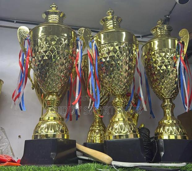 Trophy Big - main view