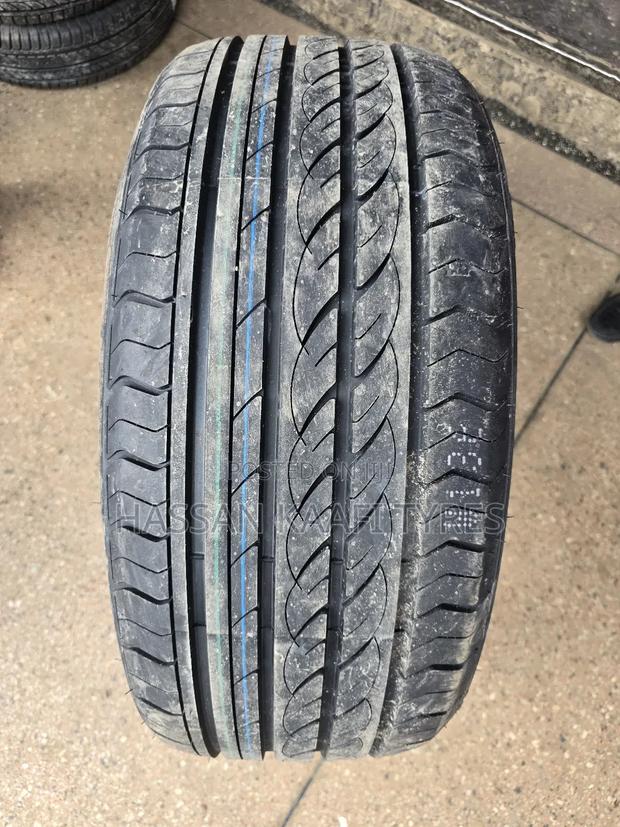 255/40r20 Joyroad Tyre - thumbnail 2