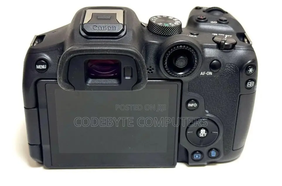 Canon Eos R7 Mirrorless Camera With 18-150mm Lens