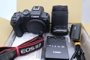 Canon Eos R7 Mirrorless & Rfs 18-150mm Is Stm Lens