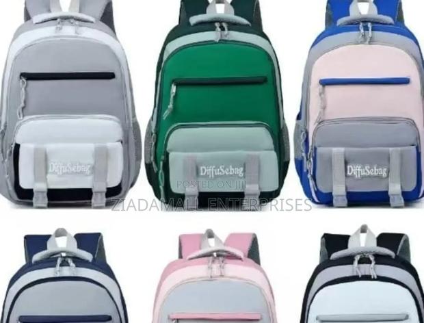 Tech-Ready Backpacks: Smart Storage for Modern Students - thumbnail 2