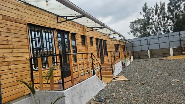 Shipping Container Bedsitters- Shipping Container Studios. - thumbnail 2