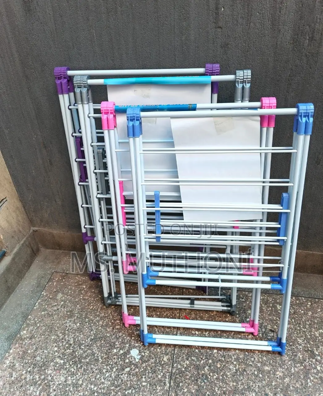 Medium Weight Laundry Foldable Rack