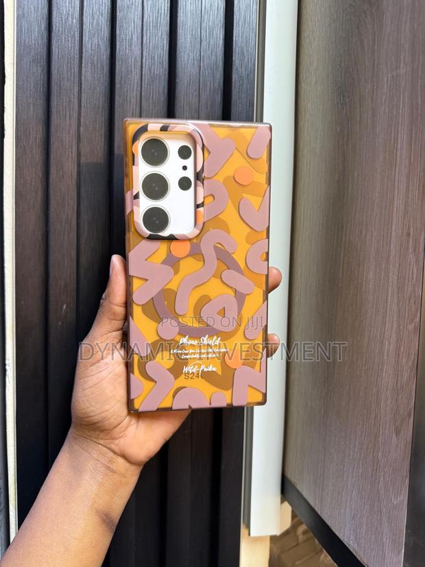 Shockproof Graffiti Magsafe Case for Samsung Galaxy S24 Ultra - main view