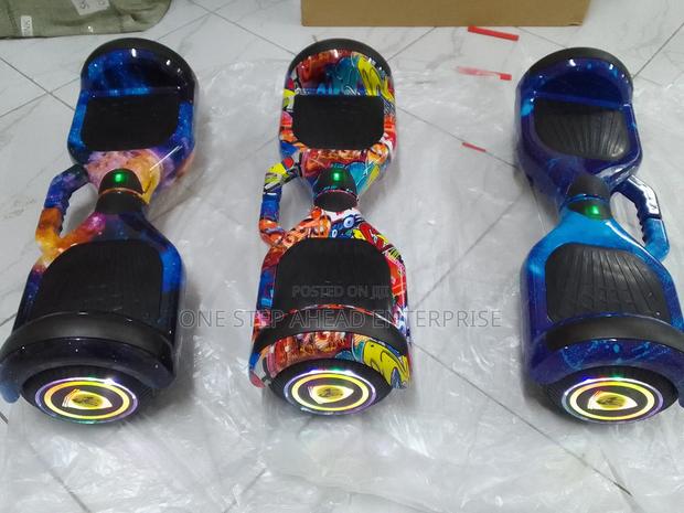 6.5 Inch With Bluetooth Connection Hoverboard Graffiti - thumbnail 3