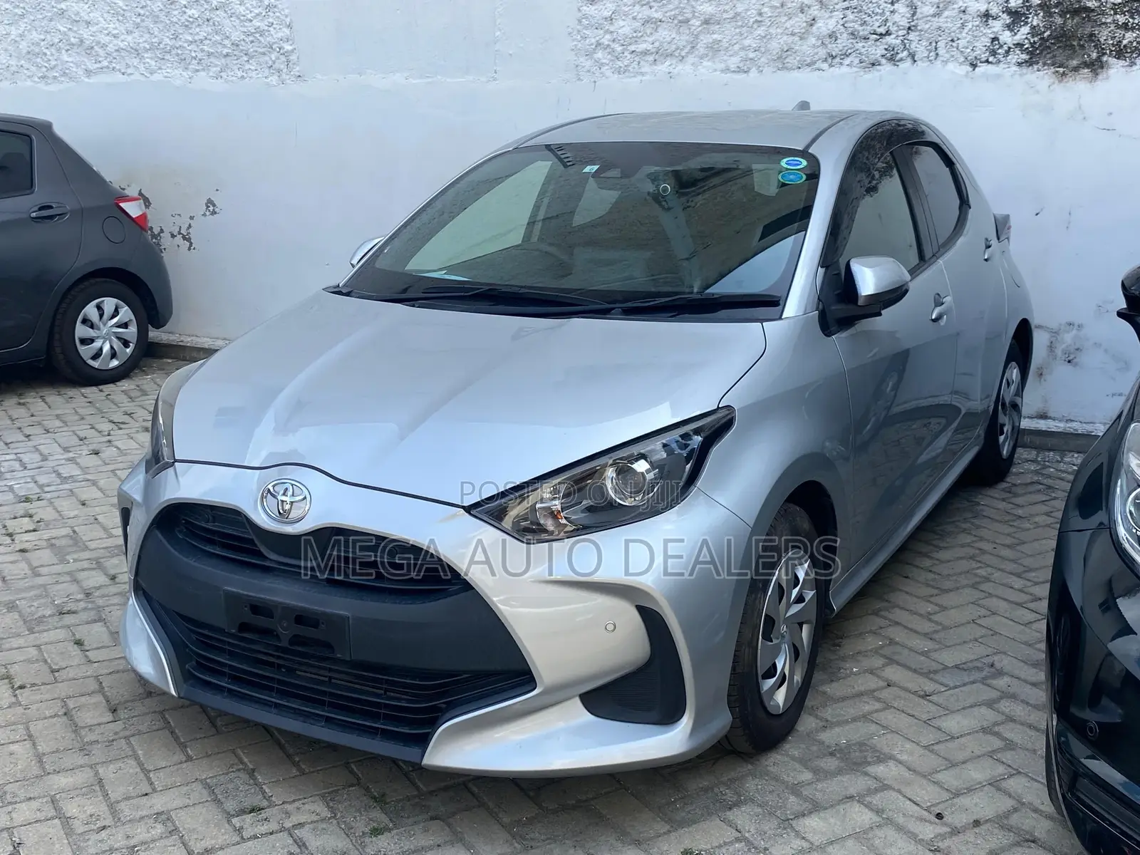 Toyota Yaris 2019 Silver