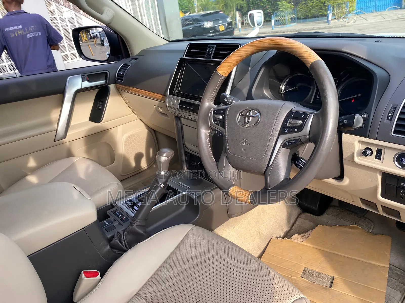 Toyota Land Cruiser Prado 2.7 2018 White