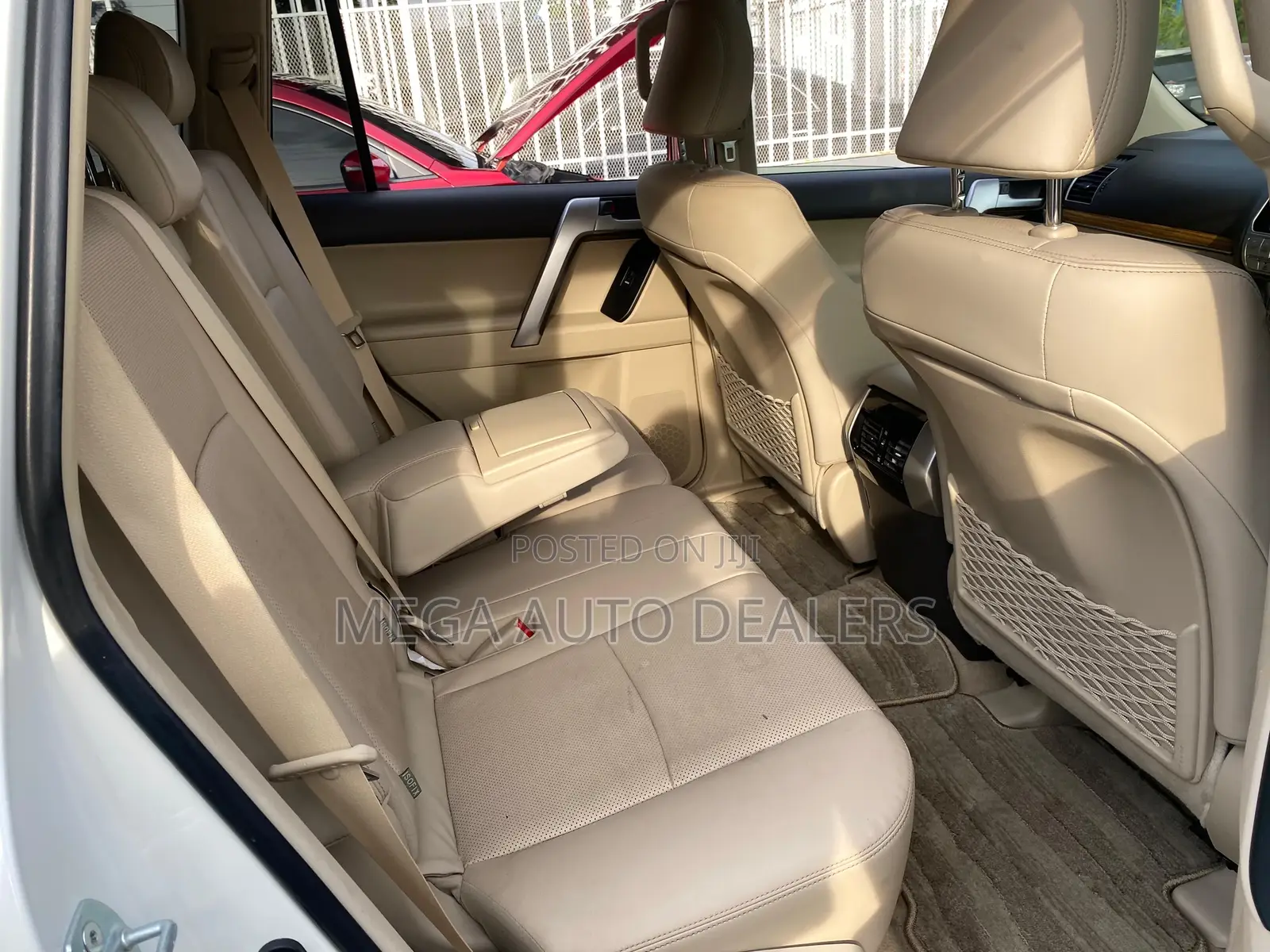Toyota Land Cruiser Prado 2.7 2018 White
