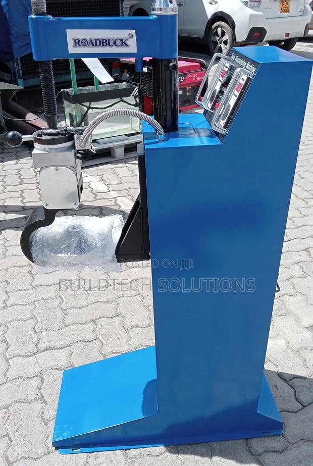 High Quality Tyre Vulcanizer Machine - thumbnail 2
