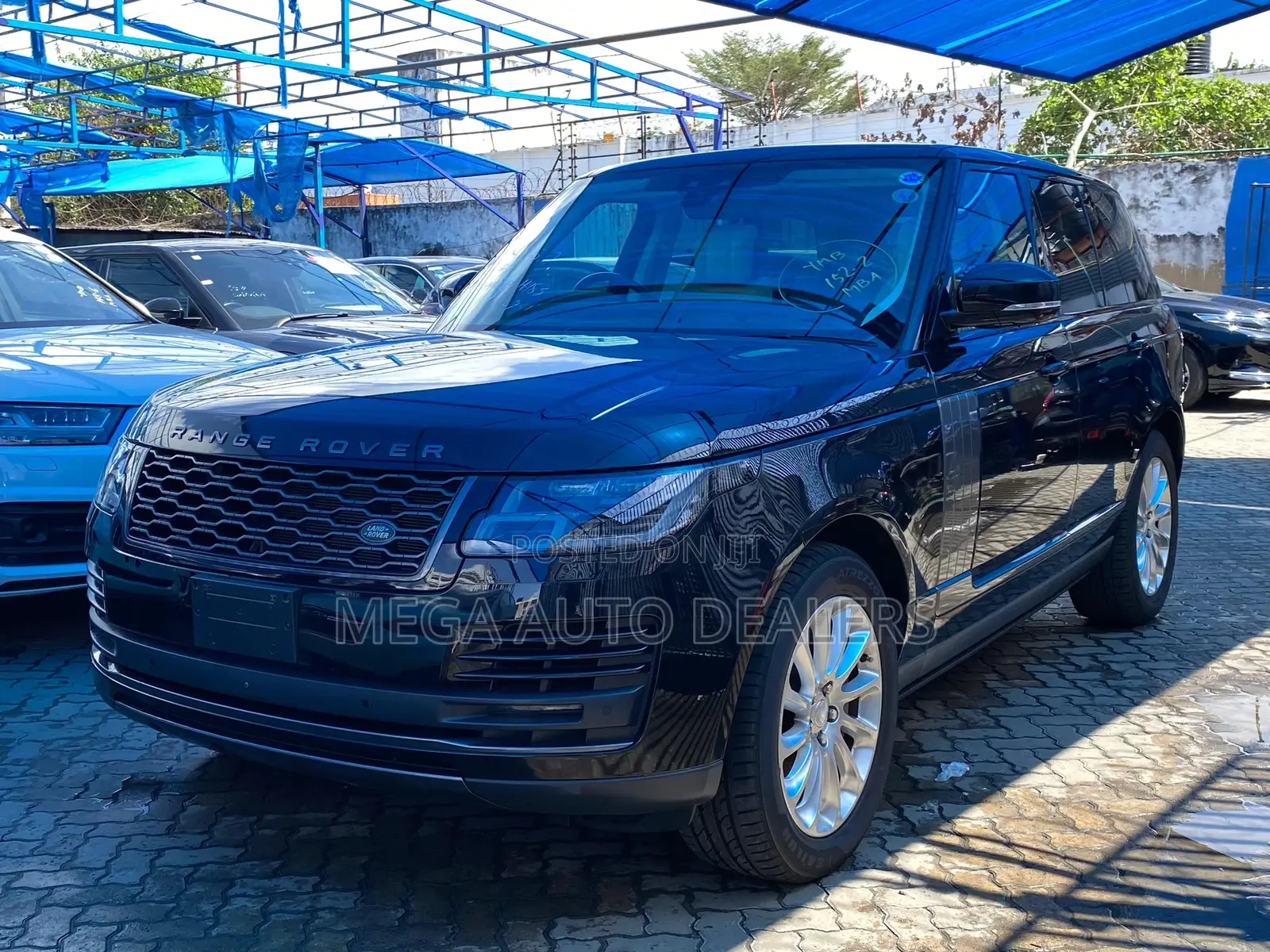 Land Rover Range Rover Vogue 2018 Black