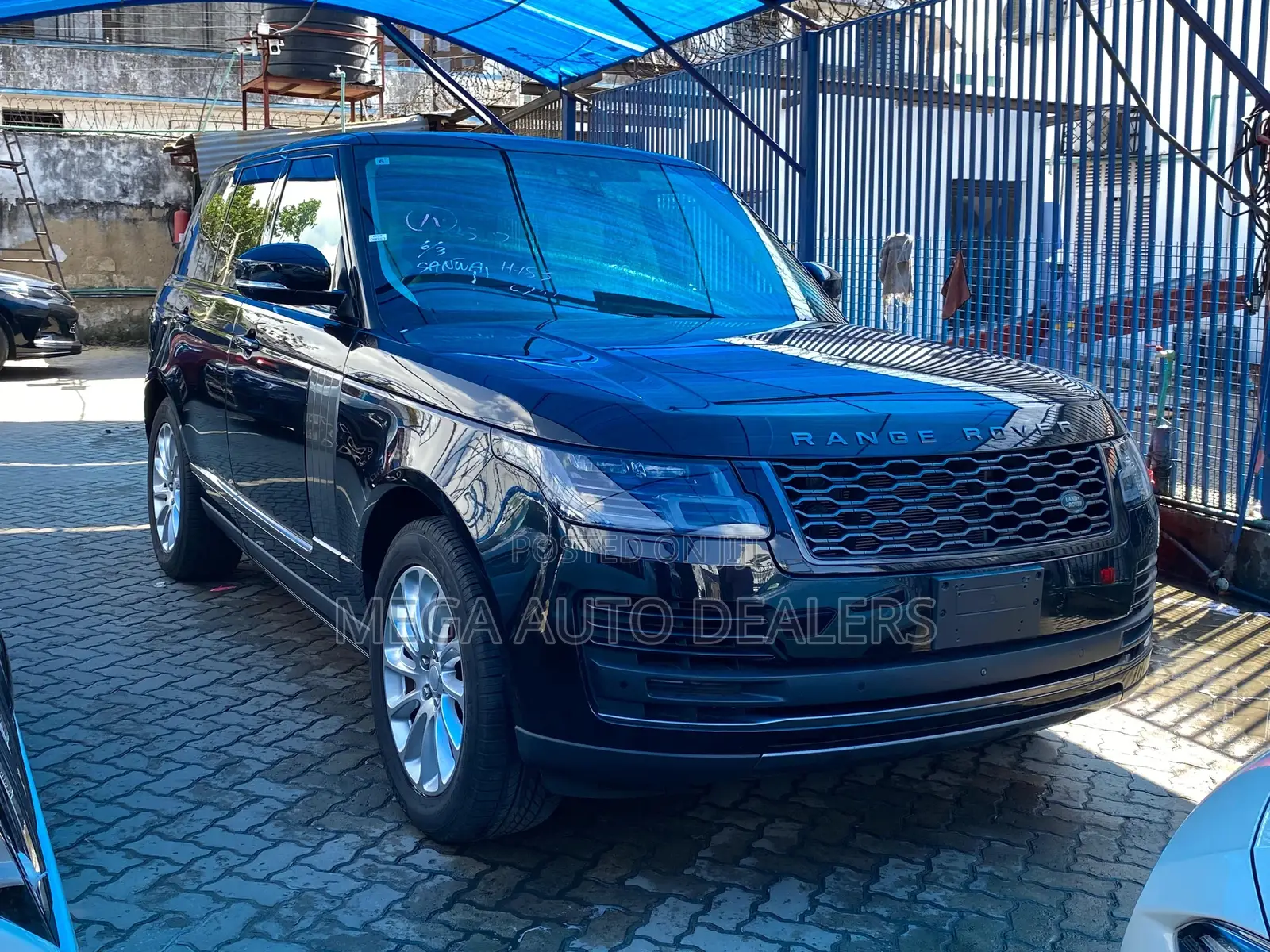 Land Rover Range Rover Vogue 2018 Black