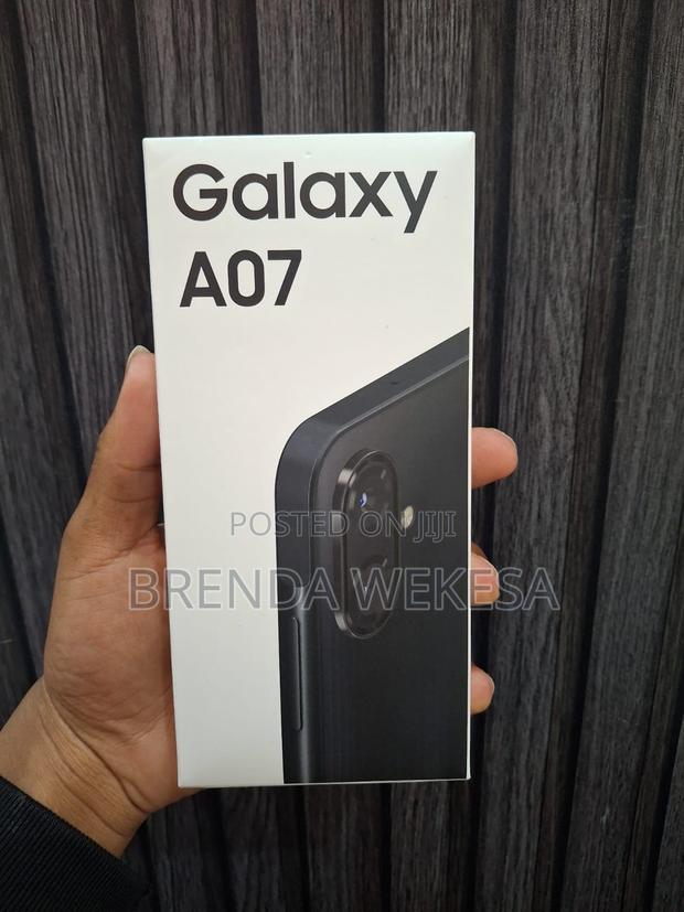 New Samsung Galaxy A07 4G 64 GB Black - main view
