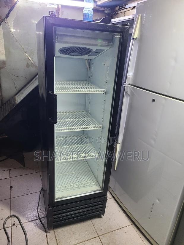 4 Tray Working Display Fridge - main view