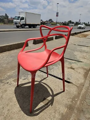 High Quality Plastic Chair GGR