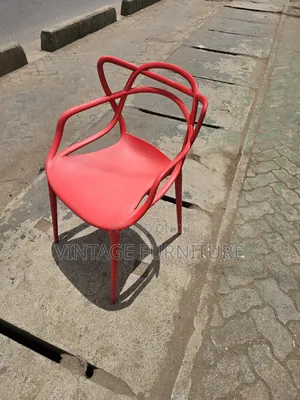 High Quality Plastic Chair GGR