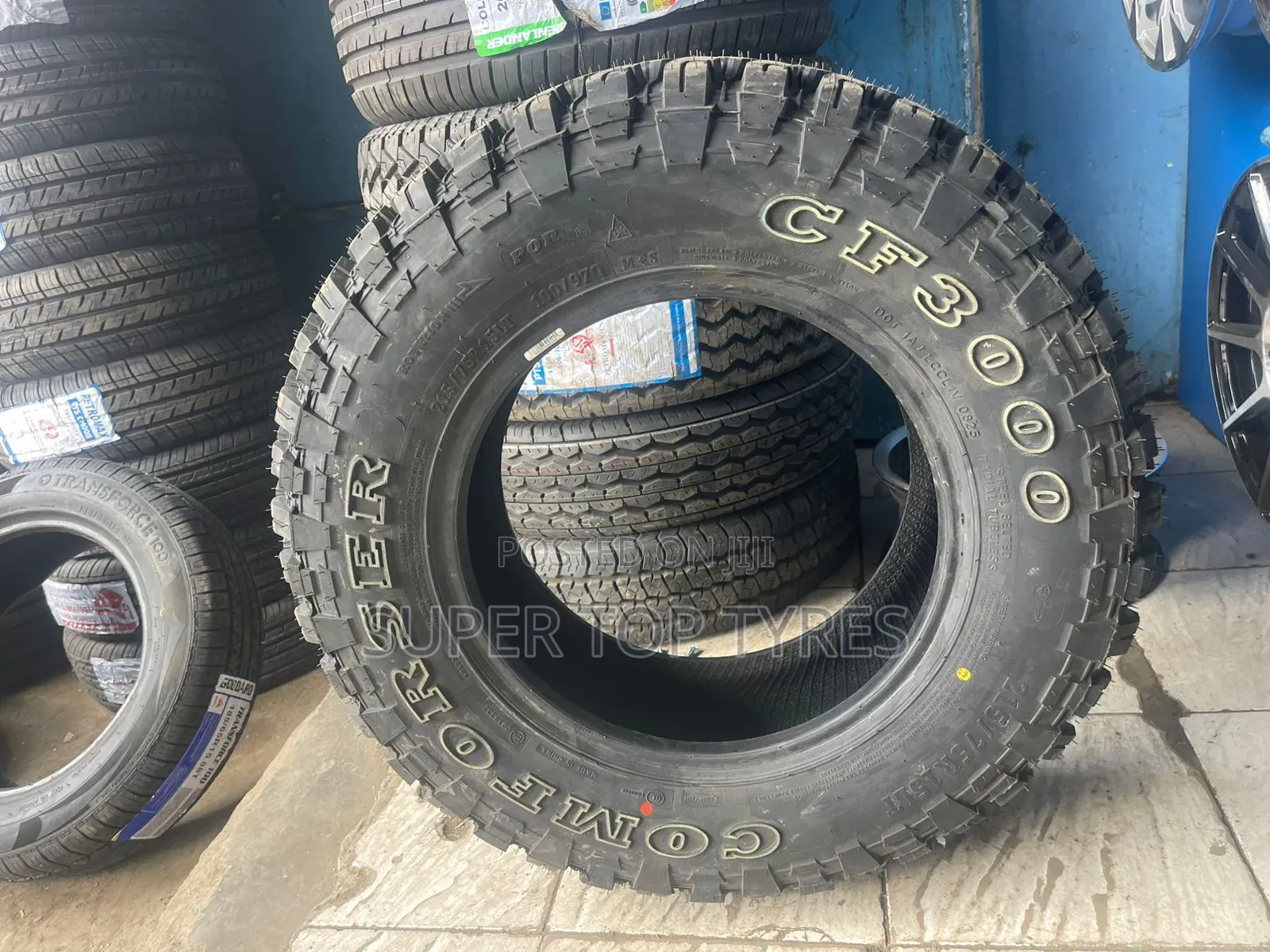 215/75r15 Comfoser M/T