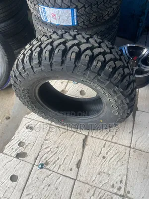 215/75r15 Comfoser M/T
