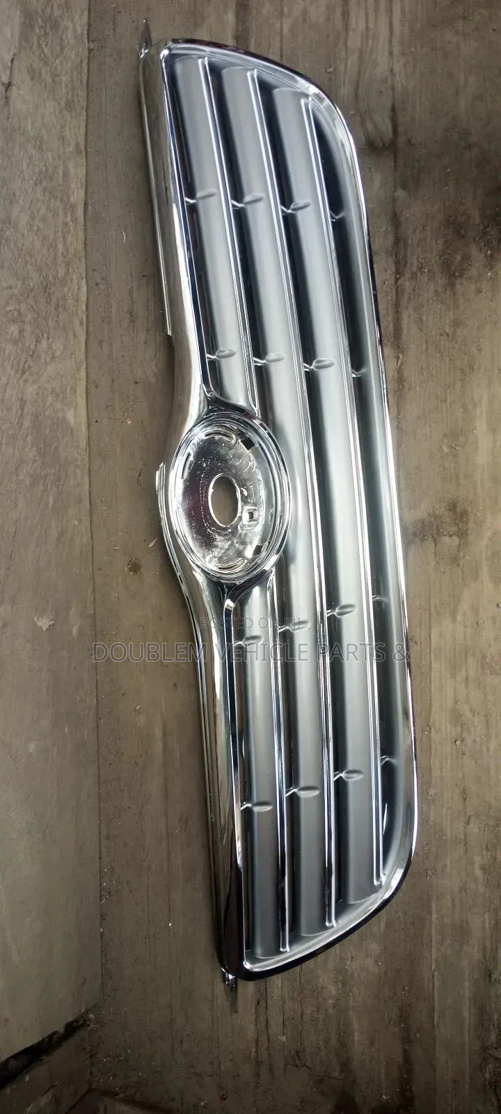 Front Grill Toyota Corolla Nze/Zze/Sedan 2001/2002/2003 Chrome/Silver