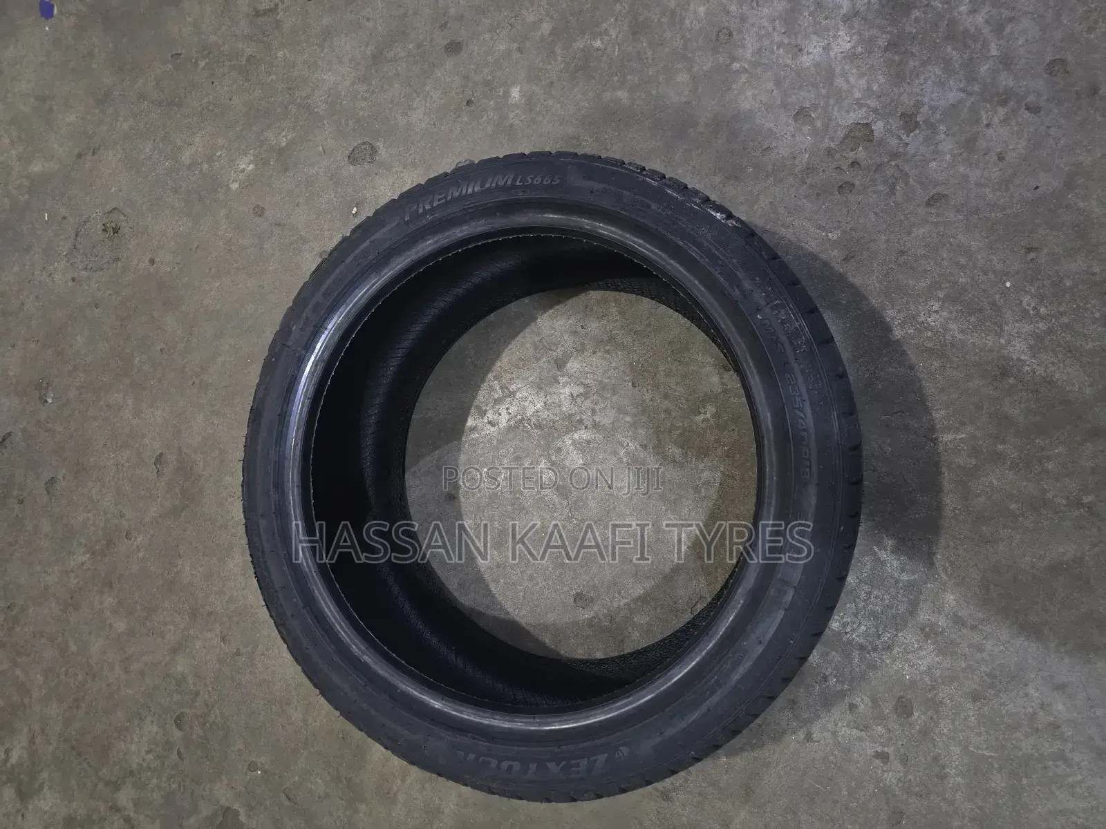 235/40r18 Zextuar Tyre