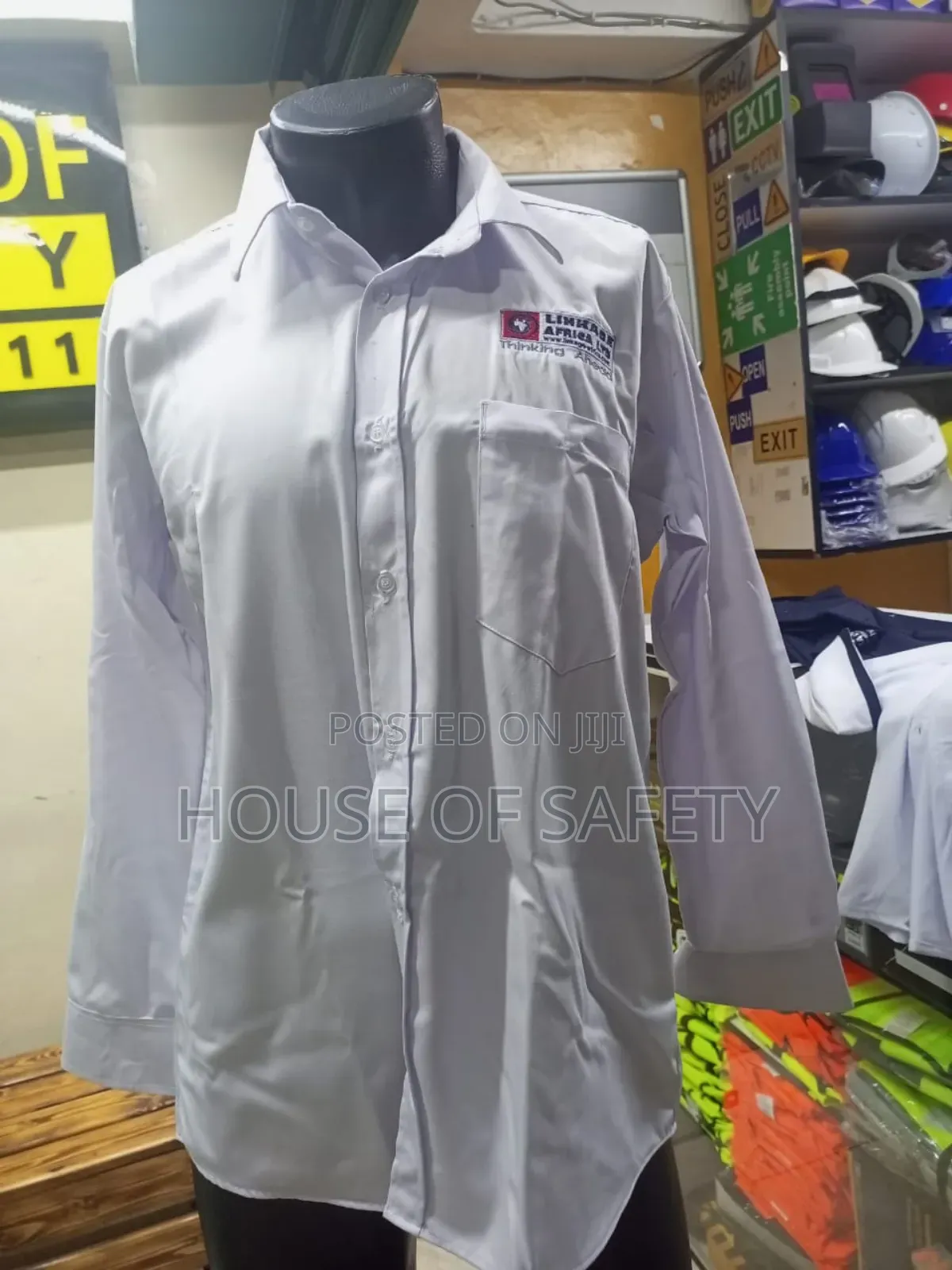 White Plain Collarblouse