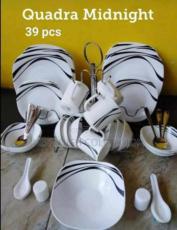 39 Pieces Quadra Dinner Set - main view