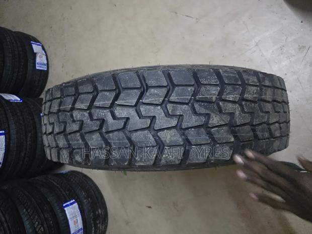 265/70r19.5 Petromax Tyre - thumbnail 2