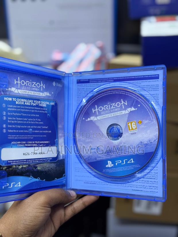 Used Horizon Zero Dawn Ps4 - main view